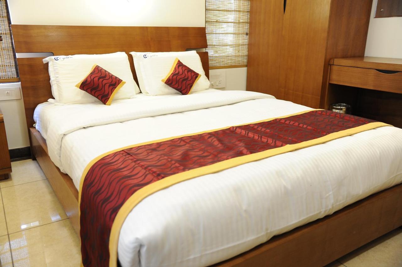 Chikmagalūr Crystal Inn מראה חיצוני תמונה